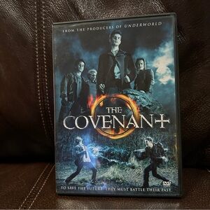 * The Covenant - Steven Strait - Sebastian Stan - Very Good‎ DVD